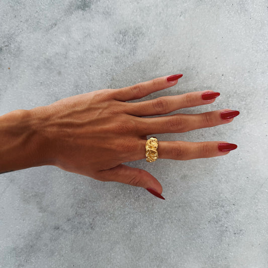 CROISSANT RING GOLD