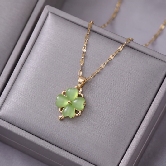 CLOVER SPINNER WELLNESS NECKLACE GOLD