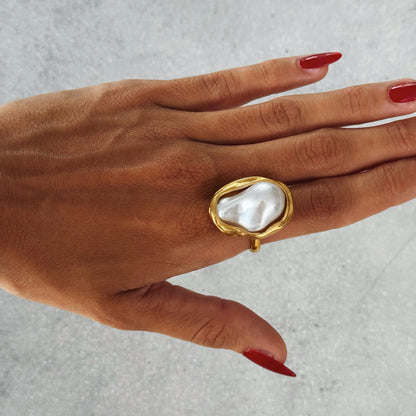 AURA PEARL RING GOLD