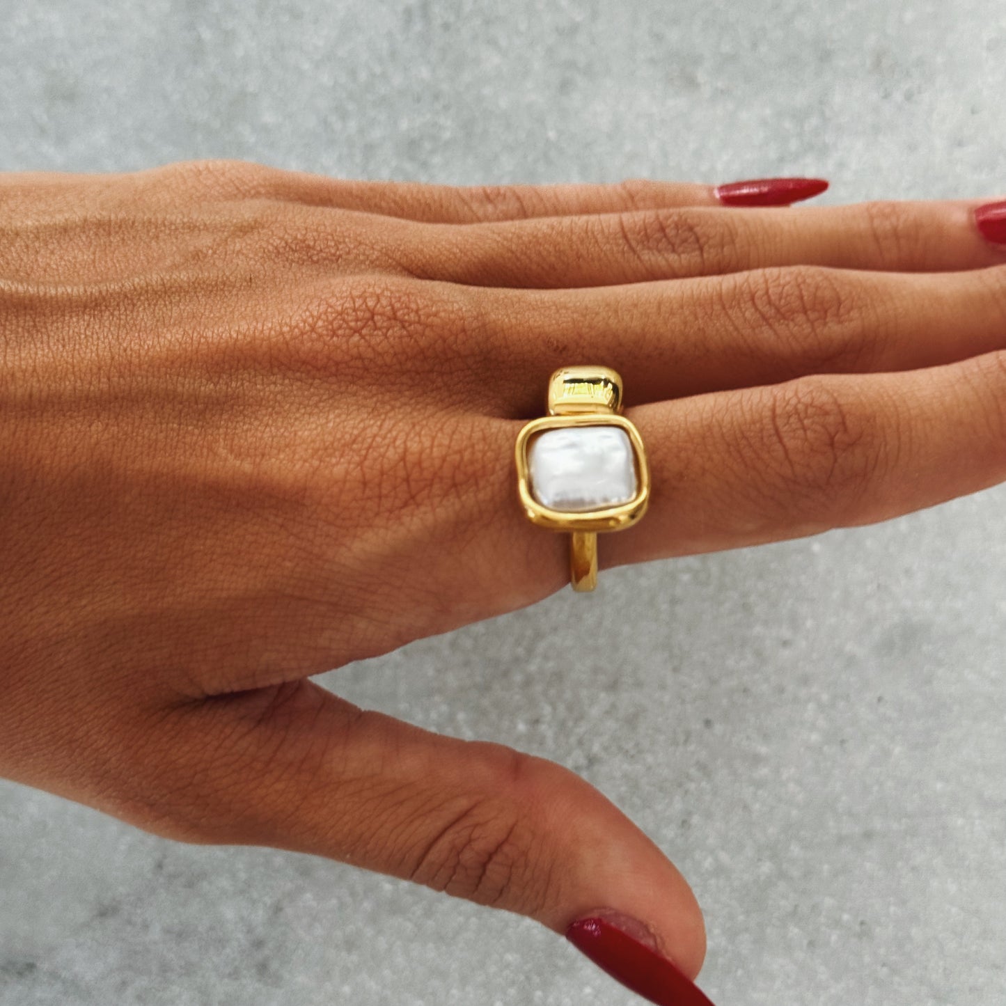 ORLA RING GOLD