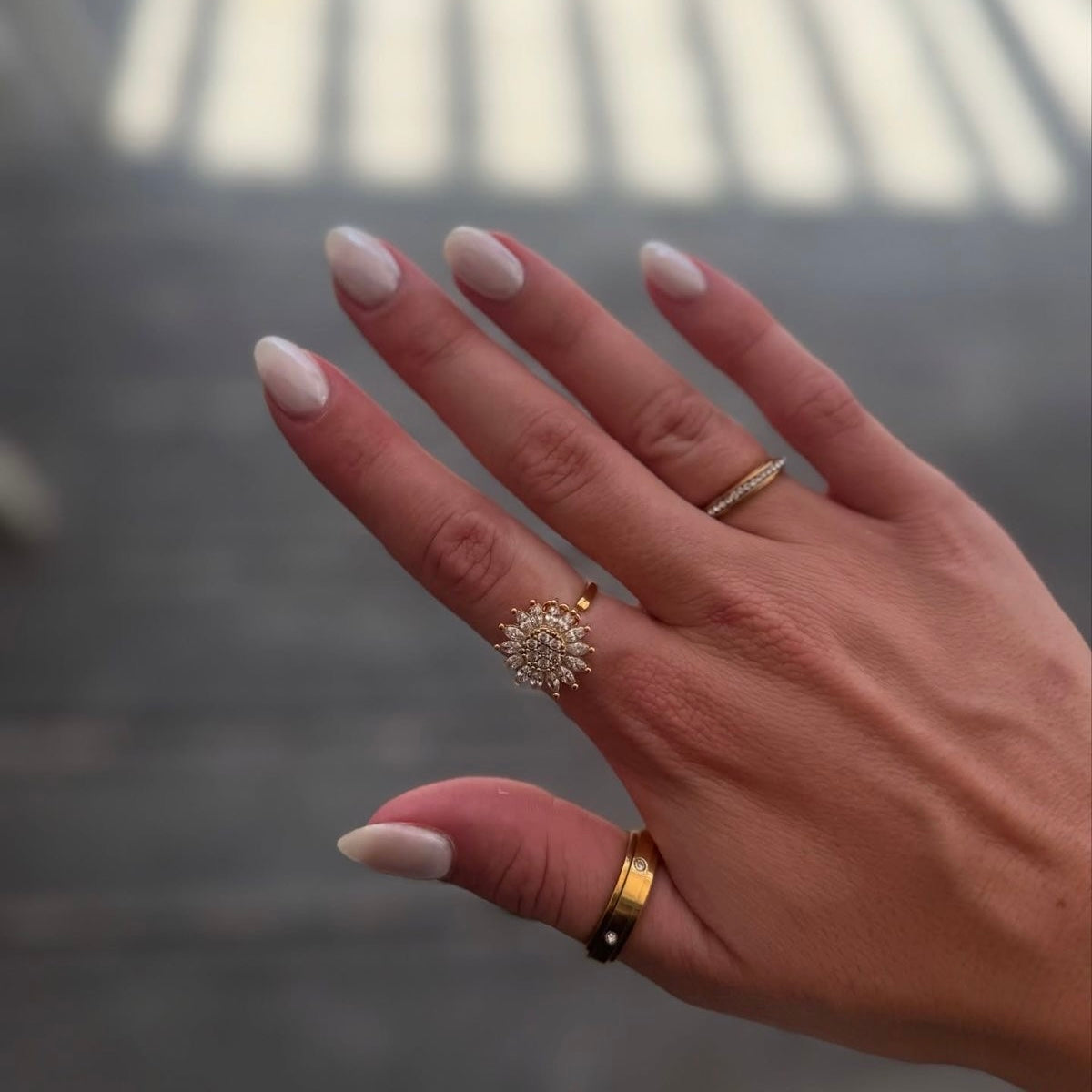 SOUL ROTATING WELLNESS RING GOLD