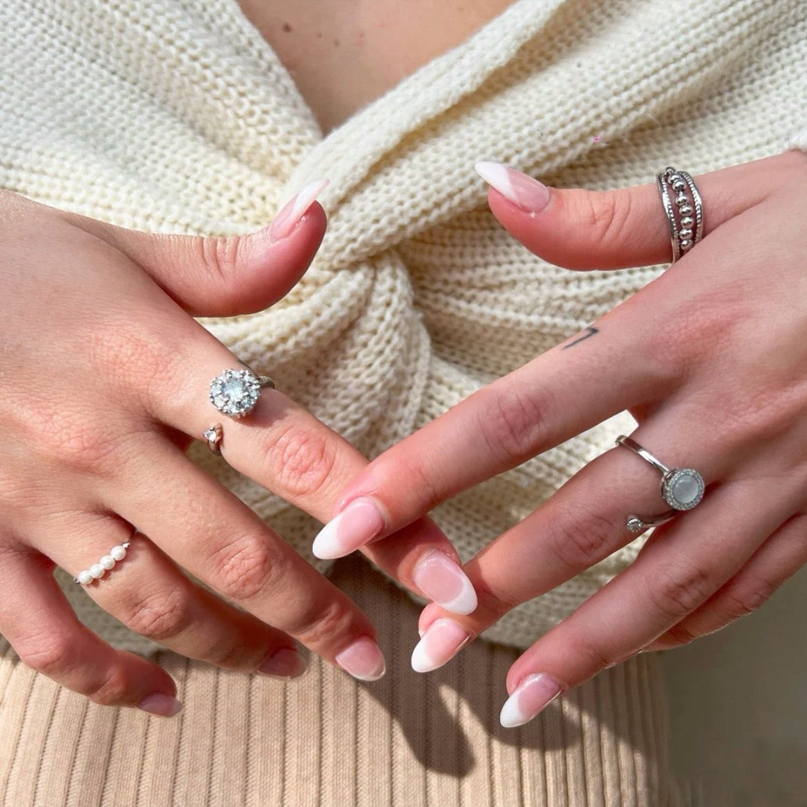 PEACE ROTATING WELLNESS RING SILVER