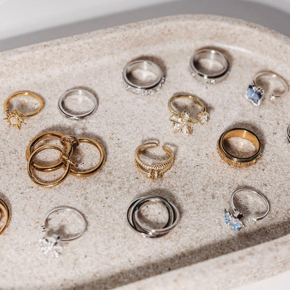 FLOURISH SPINNER WELLNESS RING GOLD