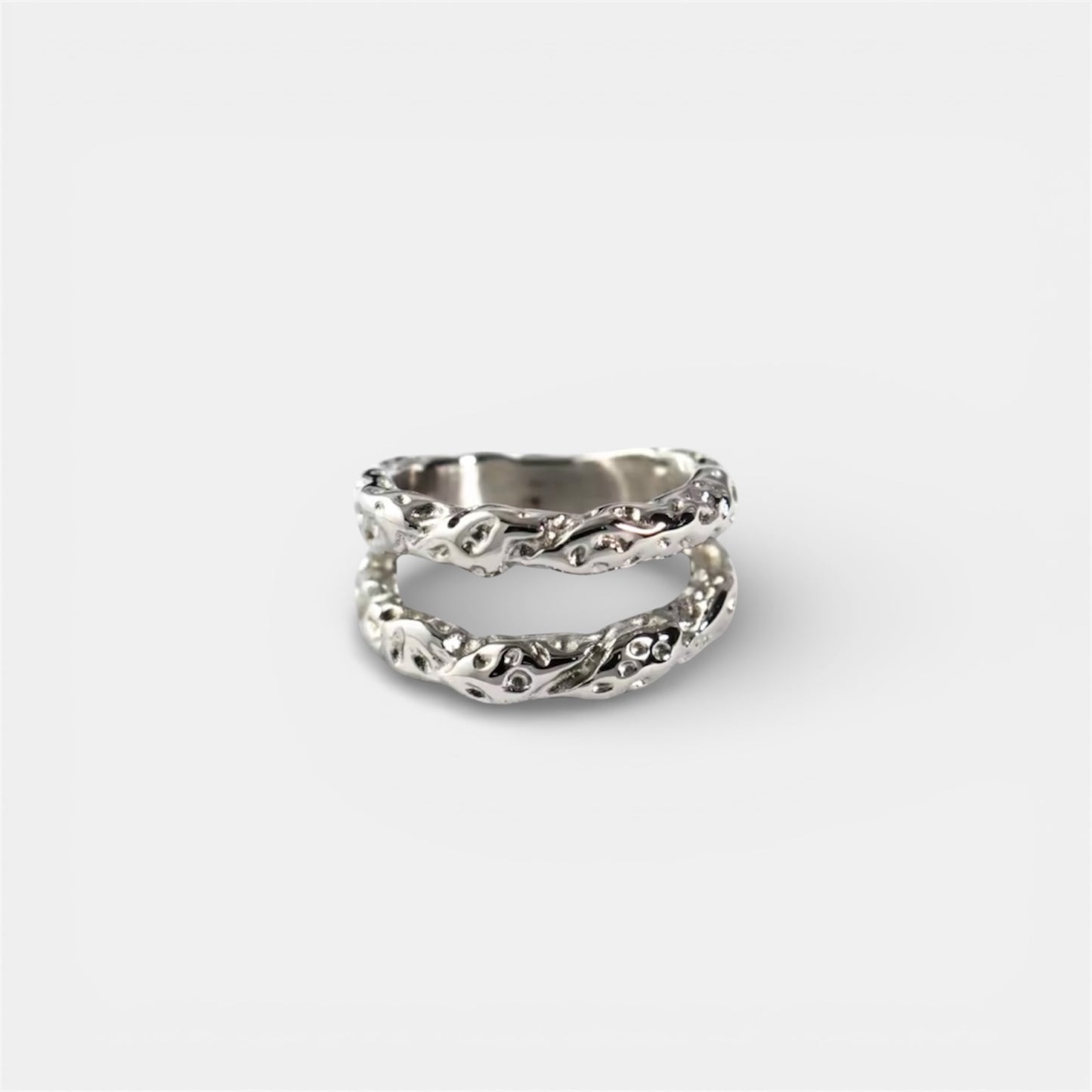 AURA FERAL RING SILVER