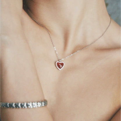 LAVA HEART NECKLACE SILVER