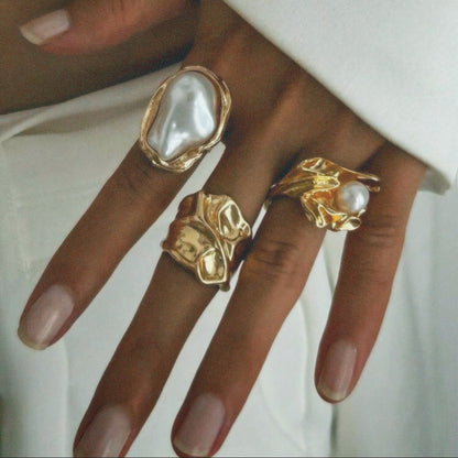 AURA PEARL RING GOLD